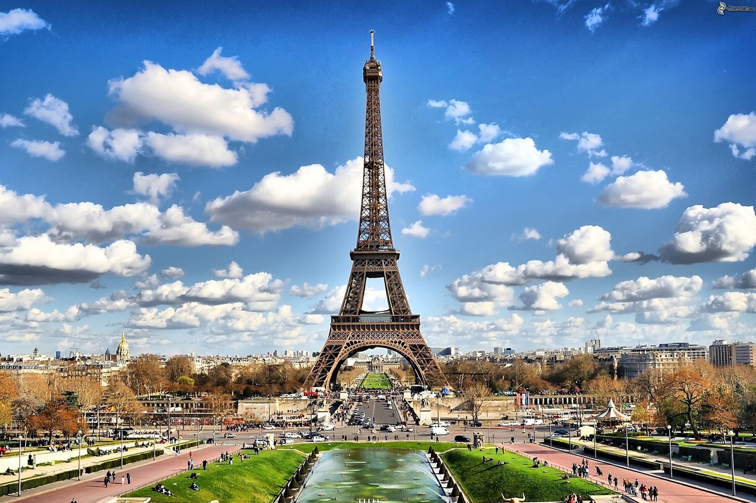 Torre Eiffel en París, Francia